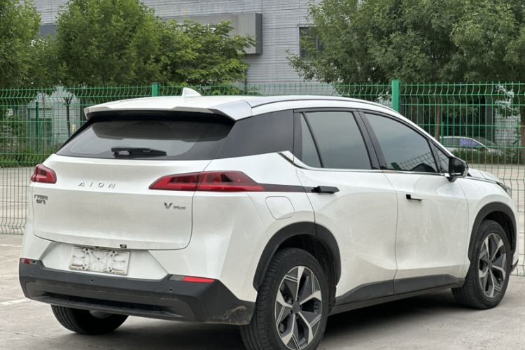 Used AION V 2024 Plus 70 Star Edition Lithium Iron Phosphate Exterior 5