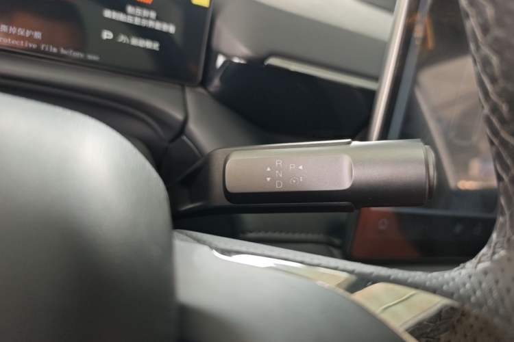 Used AION V 2024 Aion Tyrannosaurus 520 Smart Luxury Edition Gear Lever