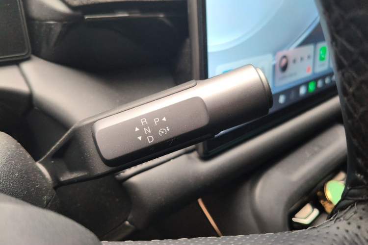 Used AION V 2024 Aion Tyrannosaurus 520 Smart Enjoy Edition Gear Lever
