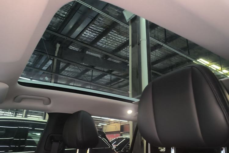 Used AION V 2024 Aion Tyrannosaurus 520 Smart Luxury Edition Headliner