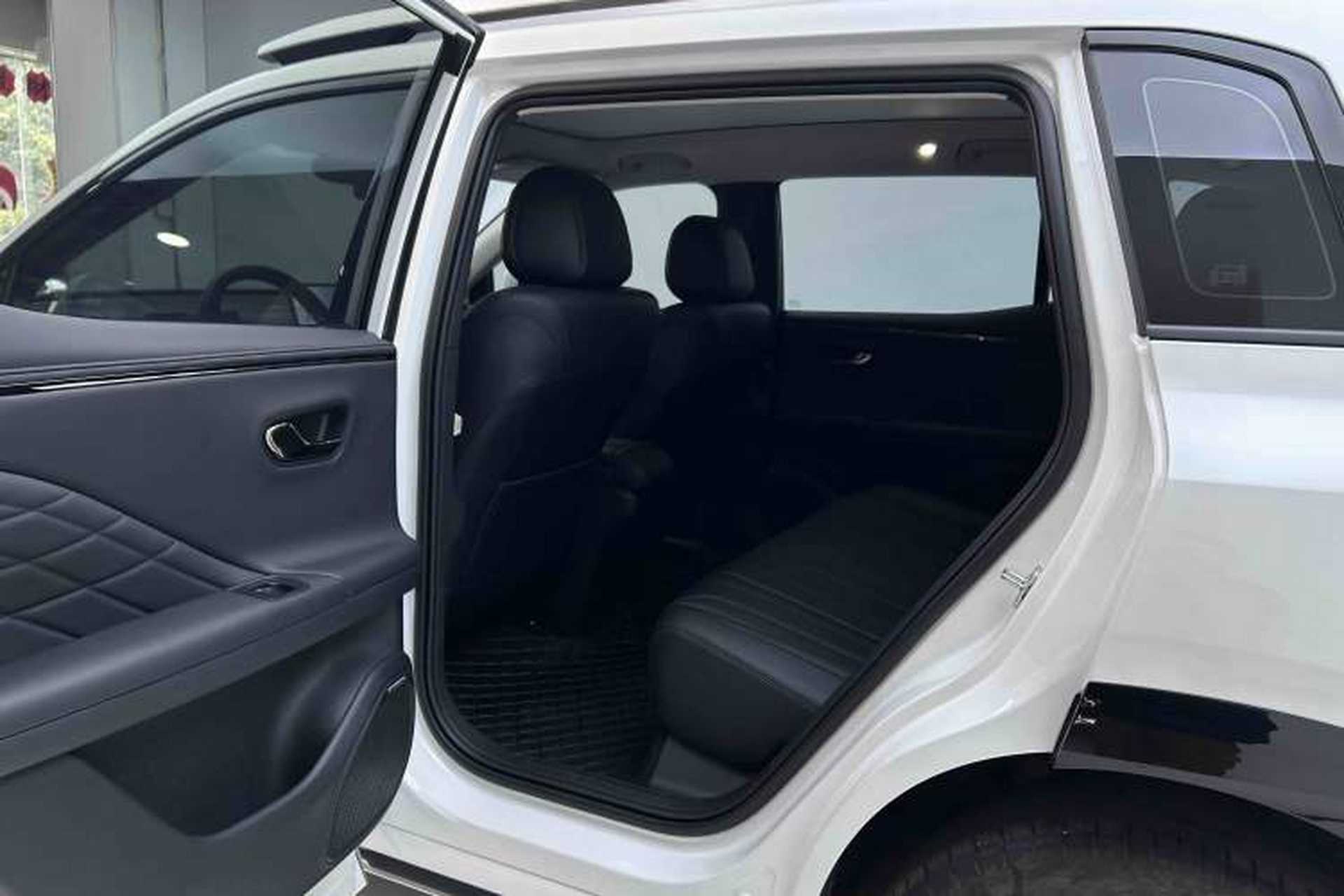 Used AION V 2024 Aion Tyrannosaurus 520 Smart Luxury Edition Interior 2