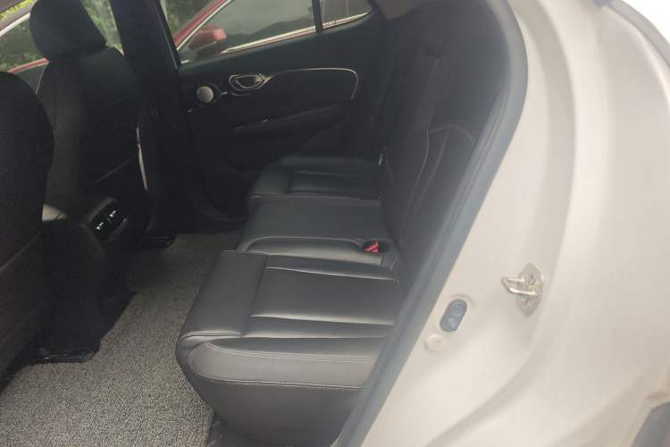 Used AION V 2024 Plus 70 Star Edition Lithium Iron Phosphate Interior 4