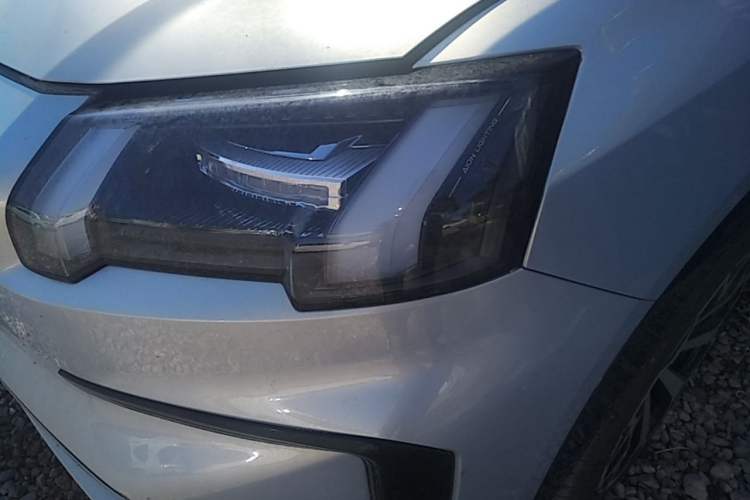 Used AION V 2024 Aion Tyrannosaurus 650 Smart Premium Edition Left Front Headlight