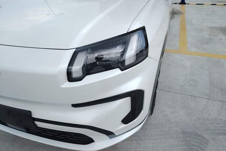 Used AION V 2024 Aion Tyrannosaurus 520 Intelligent Premium Edition Left Front Headlight