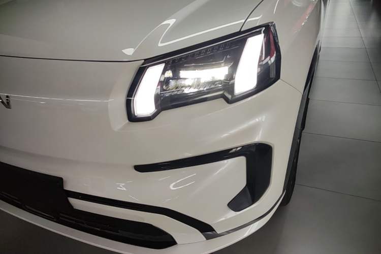 Used AION V 2024 Aion Tyrannosaurus 520 Smart Enjoy Edition Left Front Headlight