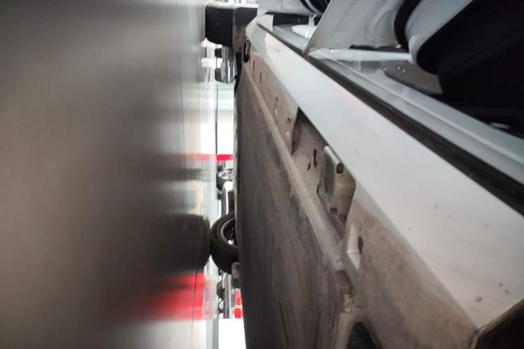 Used AION V 2024 Aion Tyrannosaurus 520 Smart Enjoy Edition Left Side Sill