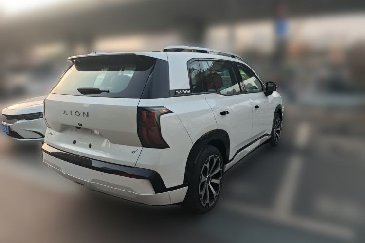 Used AION V 2024 Aion Tyrannosaurus 650 LiDAR Edition Rear Right 45 Deg