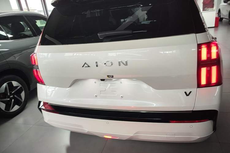 Used AION V 2024 Aion Tyrannosaurus 520 Smart Enjoy Edition Rear
