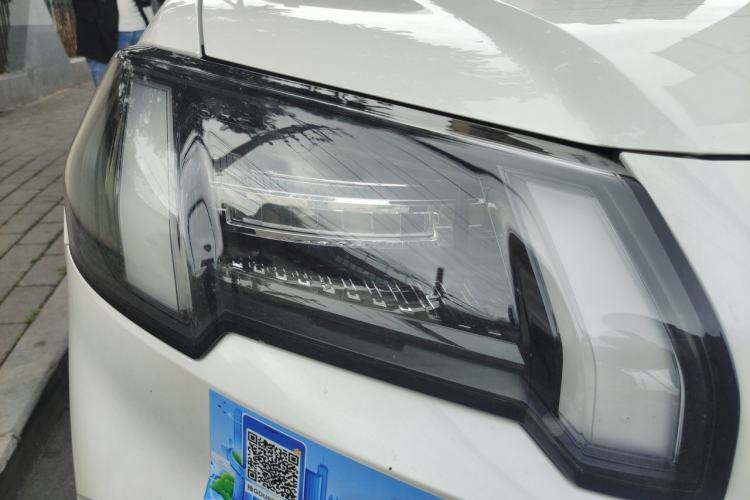 Used AION V 2024 Aion Tyrannosaurus 650 Smart Luxury Edition Right Front Headlight