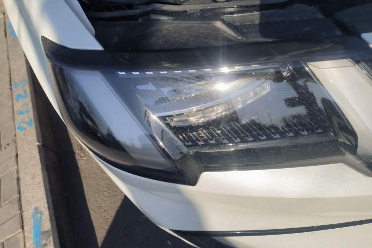 Used AION V 2024 Aion Tyrannosaurus 520 Smart Enjoy Edition Right Front Headlight