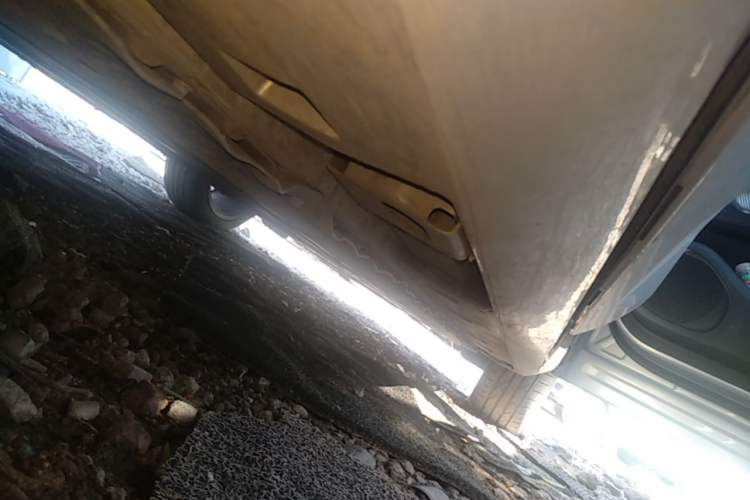 Used AION V 2024 Aion Tyrannosaurus 650 Smart Premium Edition Right Side Sill