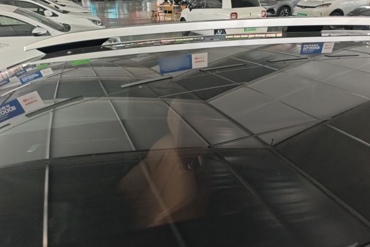 Used AION V 2024 Aion Tyrannosaurus 520 Smart Luxury Edition Roof