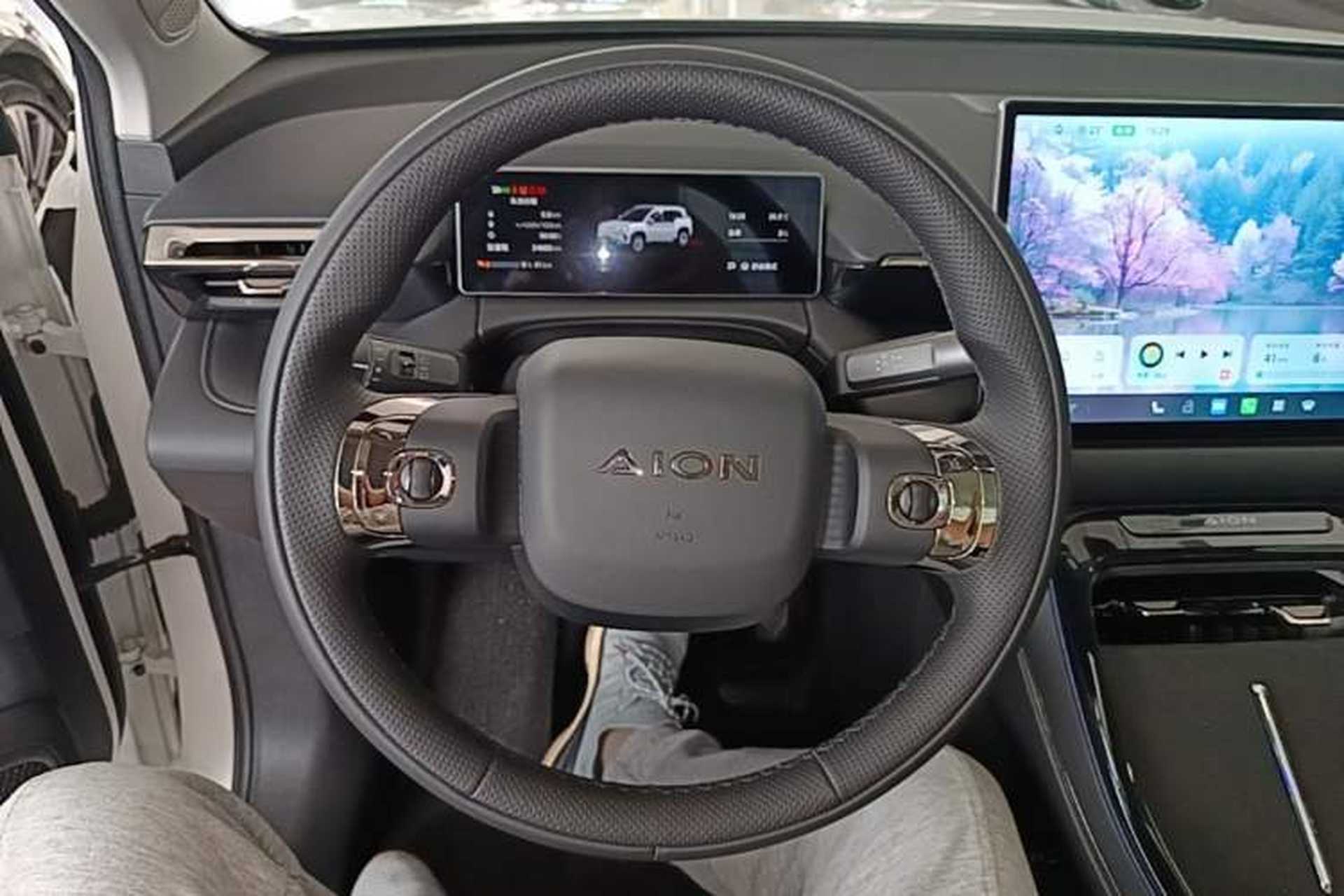 Used AION V 2024 Aion Tyrannosaurus 650 LiDAR Edition Steering Wheel