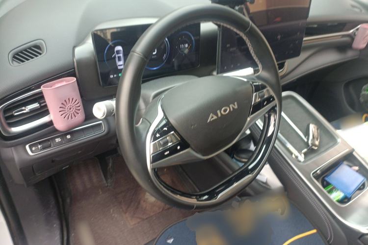 Used AION V 2024 Plus 70 Star Edition Lithium Iron Phosphate Steering Wheel