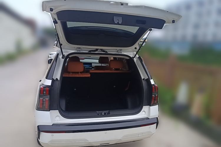 Used AION V 2024 Aion Tyrannosaurus 520 Smart Enjoy Edition Trunk