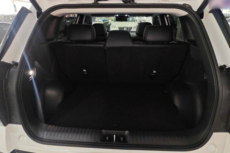 Used AION V 2024 Aion Tyrannosaurus 650 Smart Premium Edition Trunk