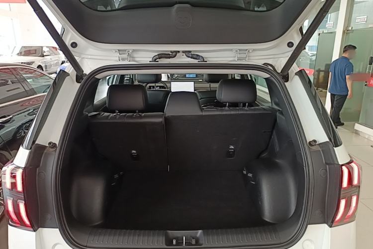 Used AION V 2024 Aion Tyrannosaurus 650 LiDAR Edition Trunk