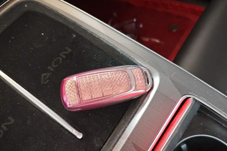 Used AION V 2024 Plus 70 Star Edition Lithium Iron Phosphate Vehicle Key
