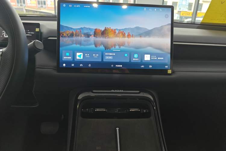 Used AION V 2024 Aion Tyrannosaurus 650 Smart Premium Edition Audio And AC Panel