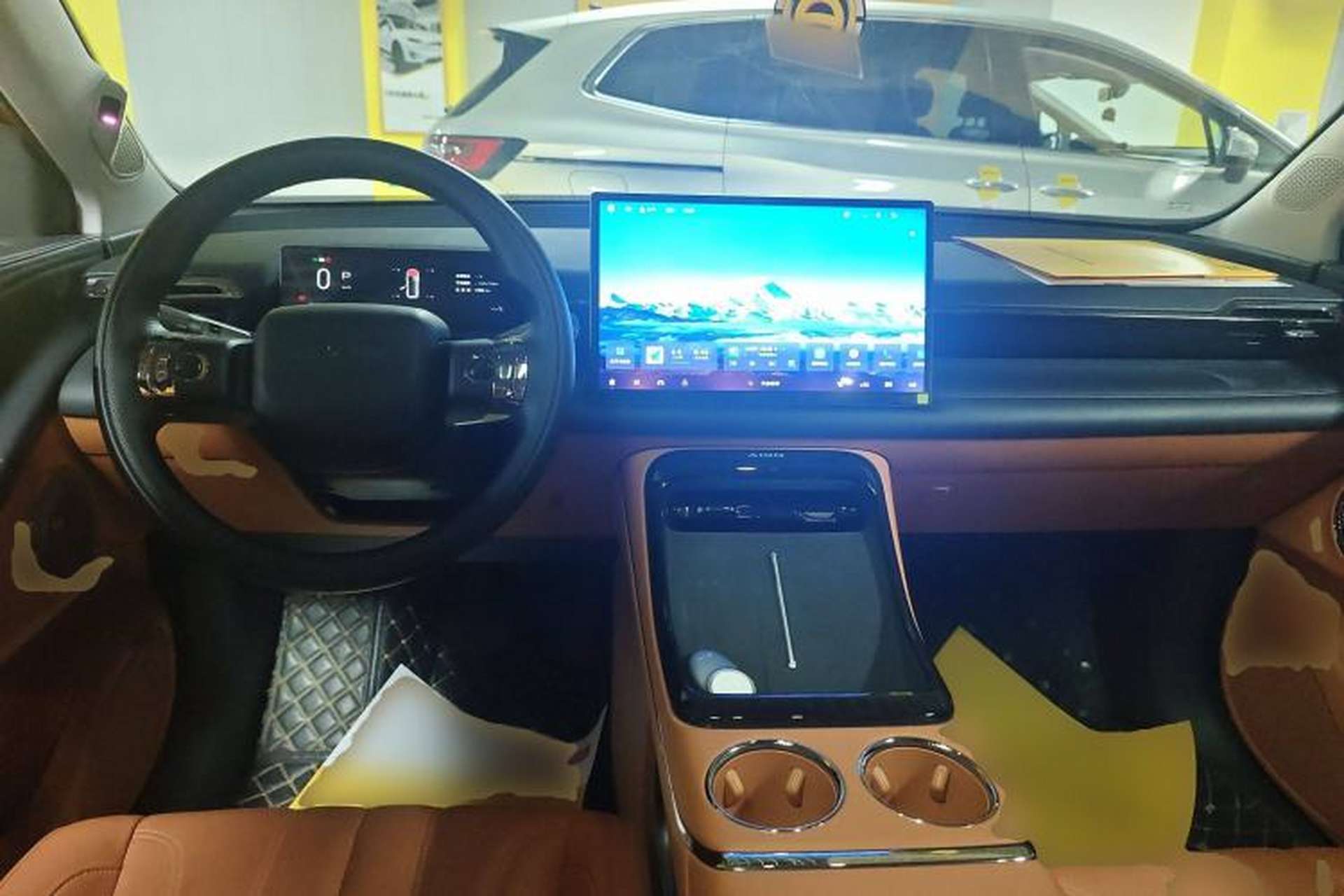 Used AION V 2024 Aion Tyrannosaurus 650 LiDAR Edition Center Console