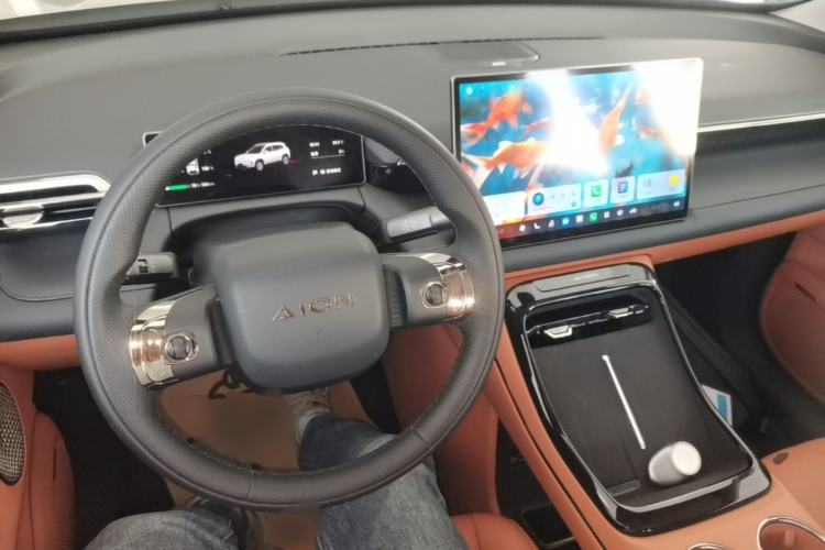 Used AION V 2024 Aion Tyrannosaurus 650 LiDAR Edition Center Console