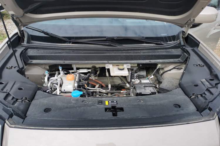 Used AION V 2024 Aion Tyrannosaurus 650 LiDAR Edition Engine Bay
