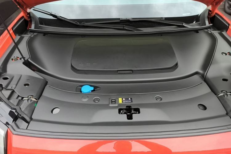 Used AION V 2024 Aion Tyrannosaurus 650 Smart Luxury Edition Engine Bay