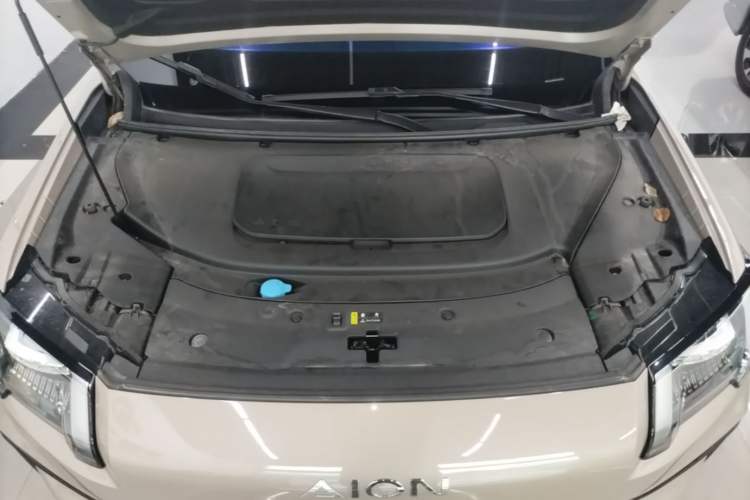 Used AION V 2024 Aion Tyrannosaurus 520 Smart Luxury Edition Engine Bay