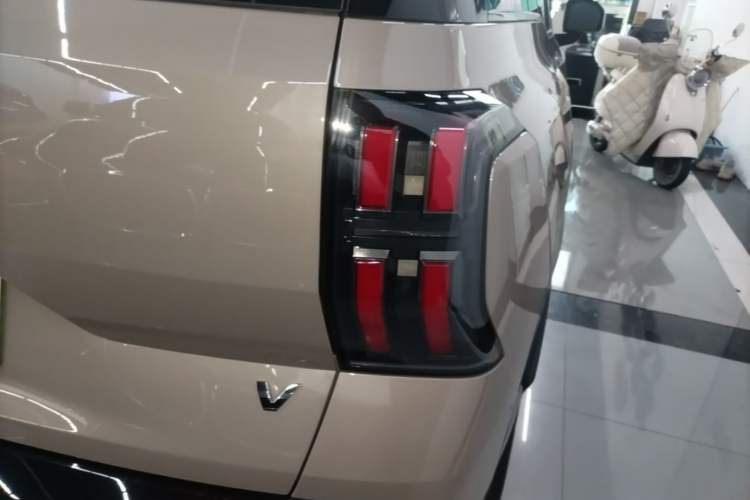 Used AION V 2024 Aion Tyrannosaurus 520 Smart Luxury Edition Exterior 3