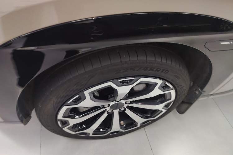 Used AION V 2024 Aion Tyrannosaurus 520 Smart Luxury Edition Exterior 7
