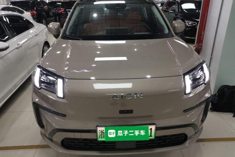 Used AION V 2024 Aion Tyrannosaurus 650 Smart Premium Edition Front