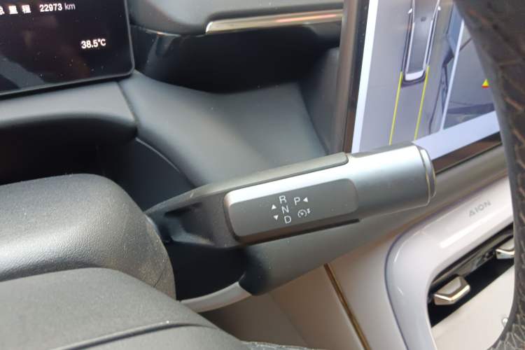 Used AION V 2024 Aion Tyrannosaurus 650 LiDAR Edition Gear Lever