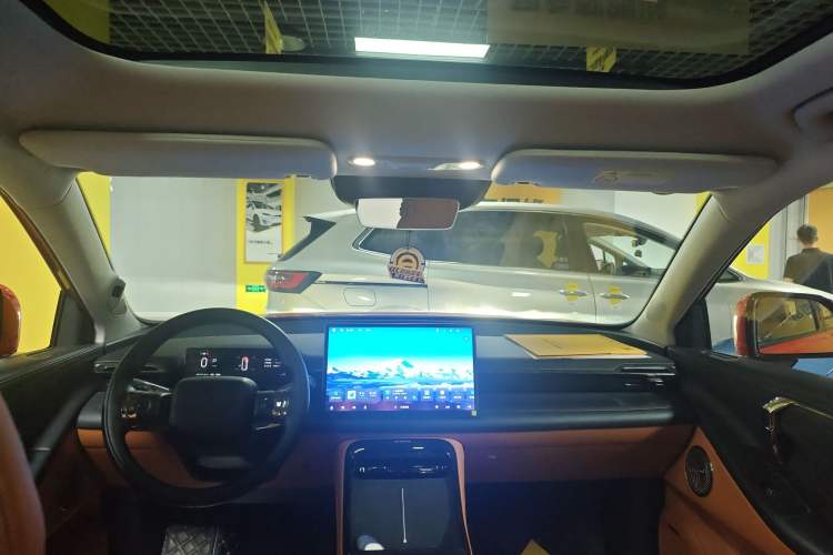 Used AION V 2024 Aion Tyrannosaurus 650 LiDAR Edition Headliner