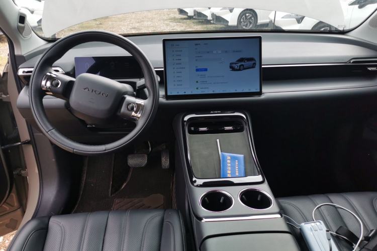 Used AION V 2024 Aion Tyrannosaurus 650 LiDAR Edition Interior 2
