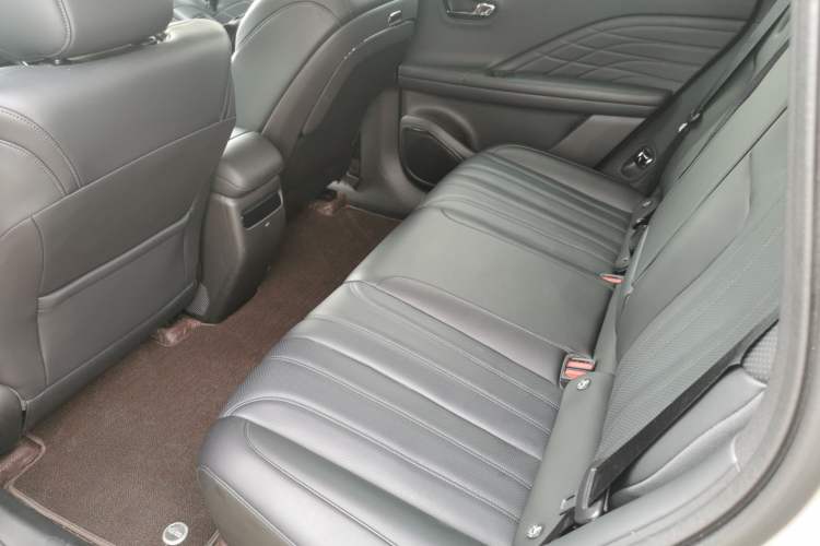 Used AION V 2024 Aion Tyrannosaurus 650 LiDAR Edition Interior 4
