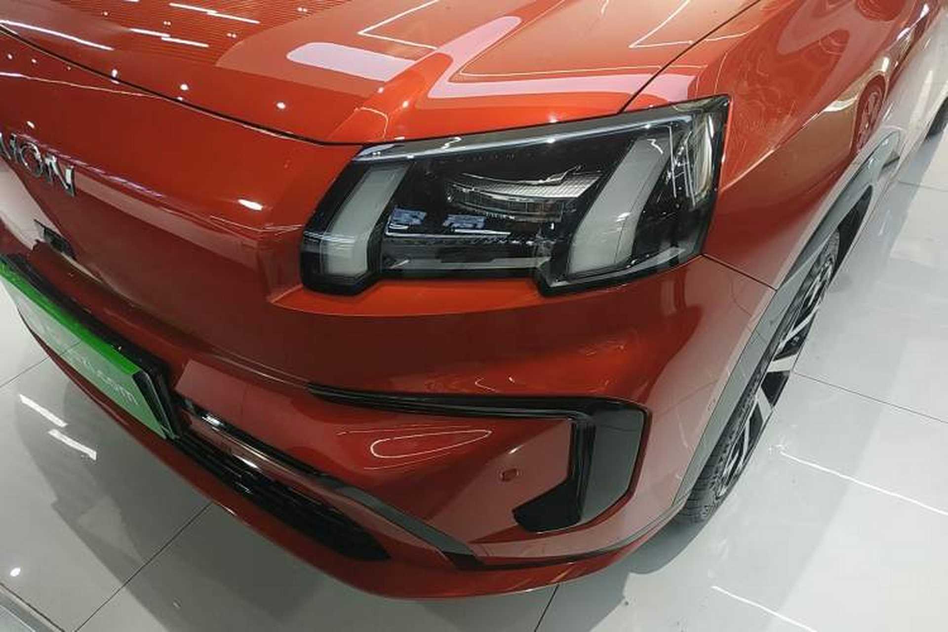 Used AION V 2024 Aion Tyrannosaurus 650 LiDAR Edition Left Front Headlight