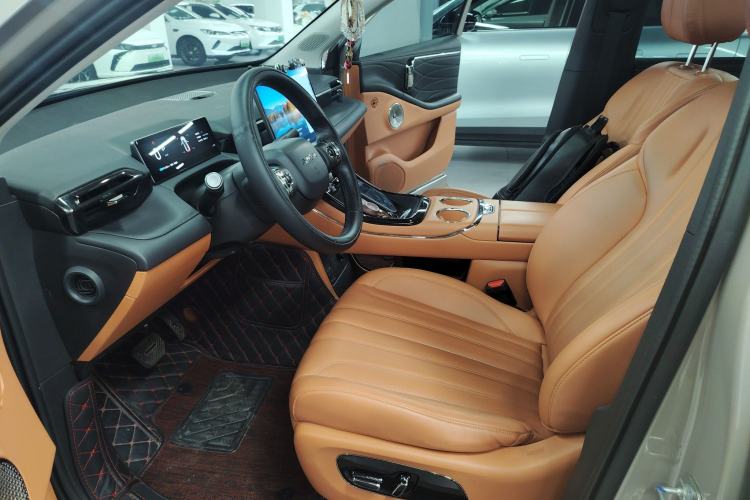 Used AION V 2024 Aion Tyrannosaurus 520 Smart Luxury Edition Left Front Seat