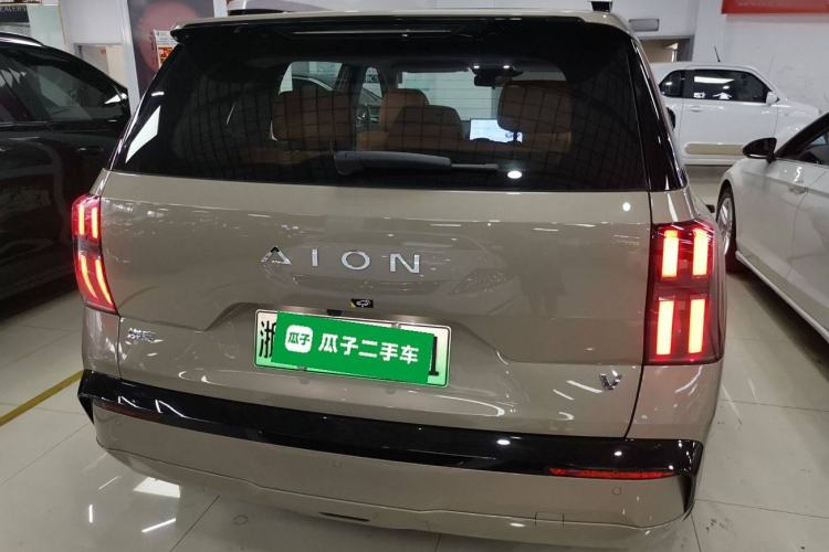 Used AION V 2024 Aion Tyrannosaurus 650 Smart Premium Edition Rear
