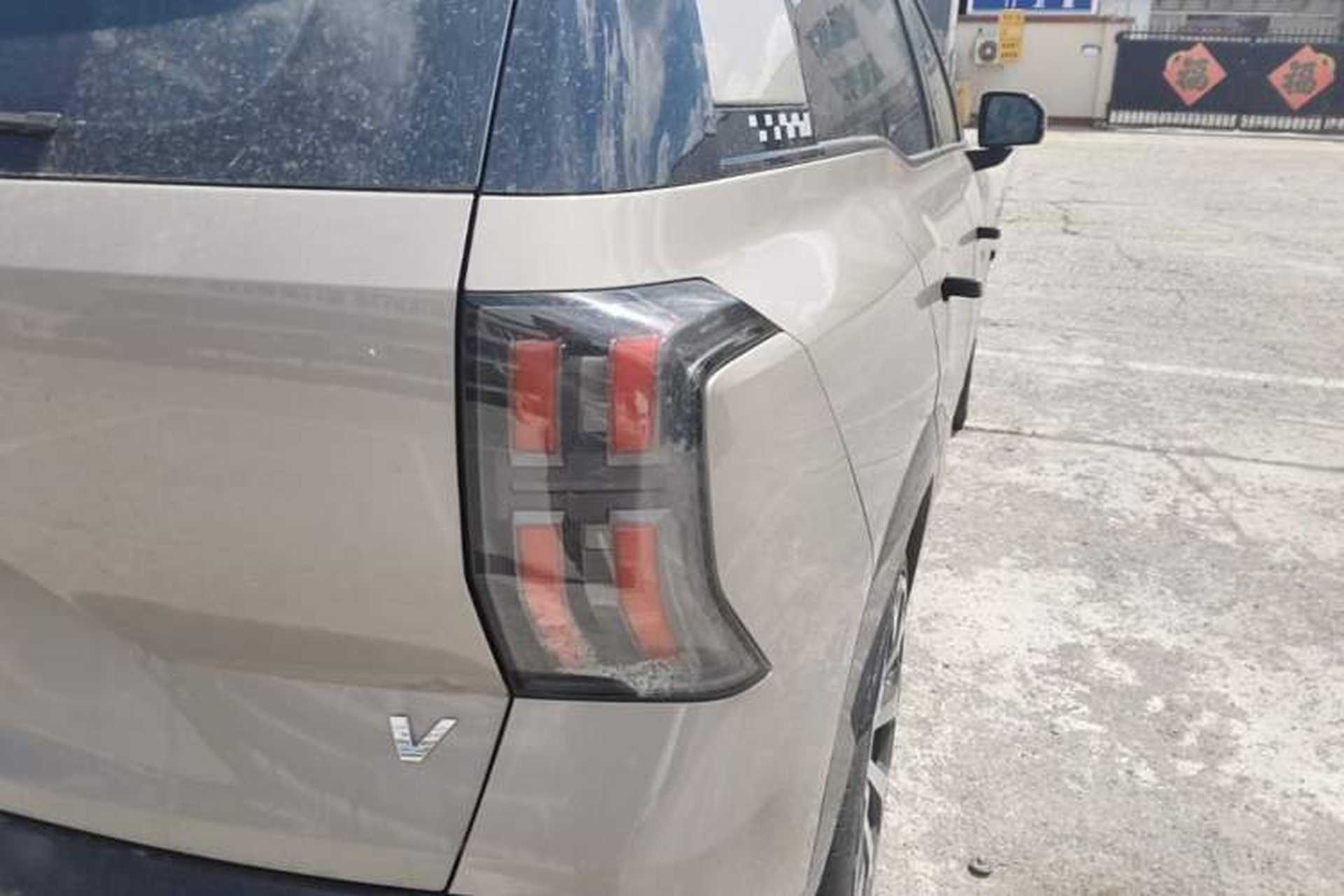 Used AION V 2024 Aion Tyrannosaurus 650 LiDAR Edition Right Rear Taillight