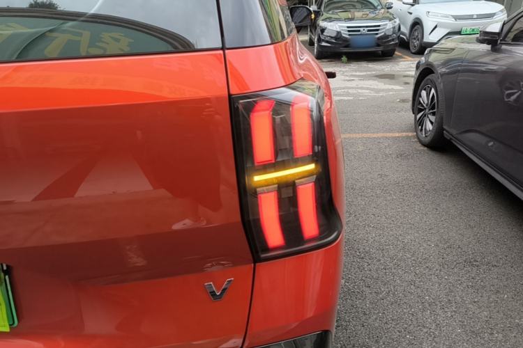 Used AION V 2024 Aion Tyrannosaurus 650 Smart Luxury Edition Right Rear Taillight