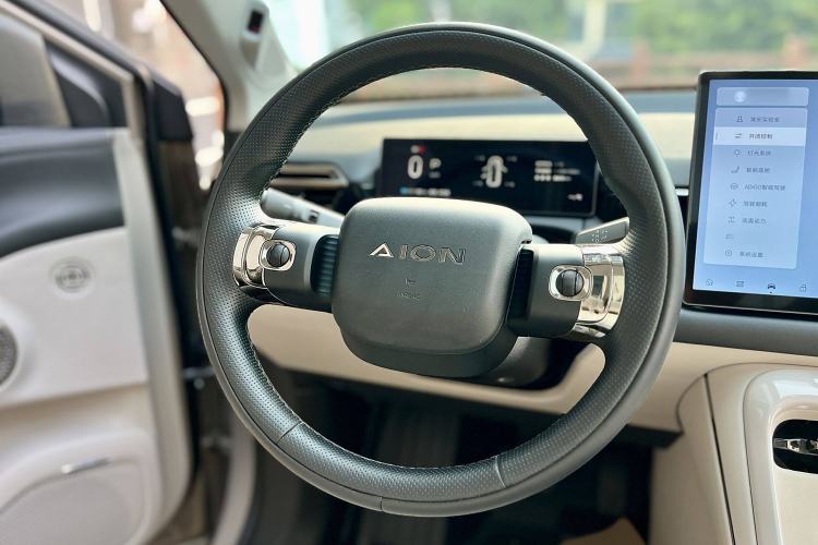 Used AION V 2024 Aion Tyrannosaurus 650 LiDAR Edition Steering Wheel