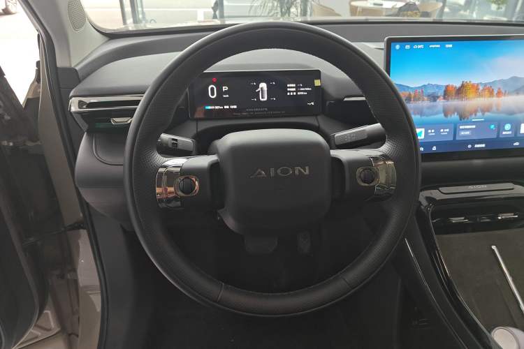 Used AION V 2024 Aion Tyrannosaurus 650 Smart Premium Edition Steering Wheel