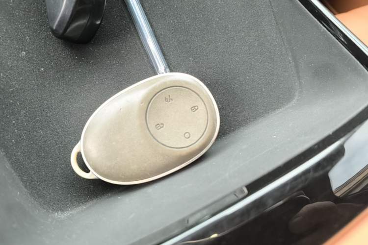 Used AION V 2024 Aion Tyrannosaurus 650 Smart Luxury Edition Vehicle Key