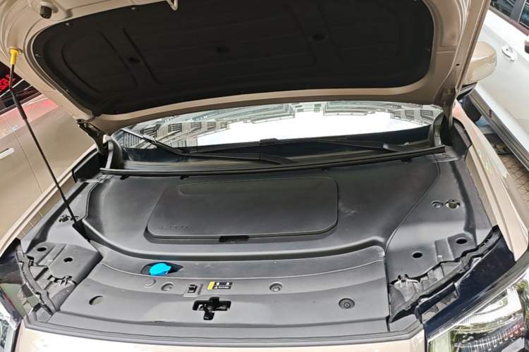 Used AION V 2025 Aion Tyrannosaurus 650 Smart Enjoy Edition Engine Bay