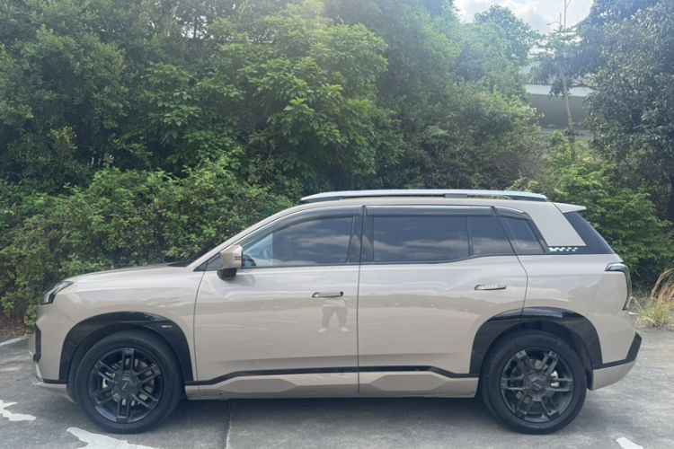 Used AION V 2025 Aion Tyrannosaurus 650 Smart Enjoy Edition Exterior 8