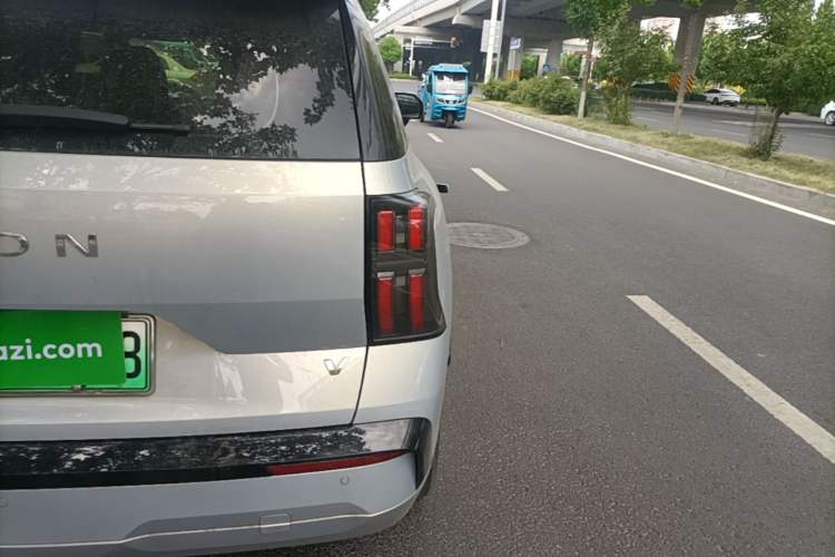 Used AION V 2025 Aion Tyrannosaurus 650 Smart Enjoy Edition Right Rear Taillight