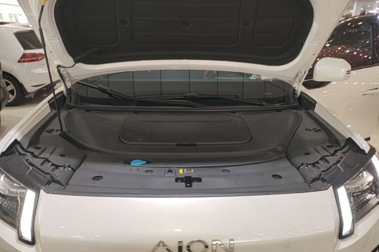 Used AION V 2025 Aion Tyrannosaurus 650 Smart Enjoy Edition Engine Bay