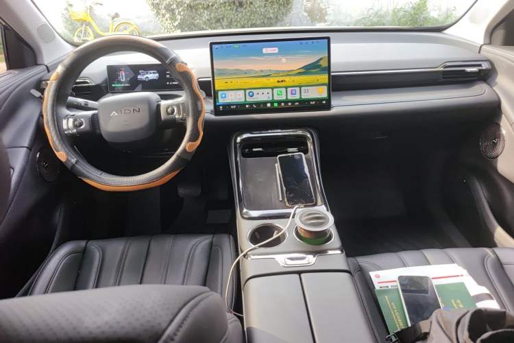 Used AION V 2026 Model Aion Tyrannosaurus Family Edition 650 Zhihao Edition Center Console