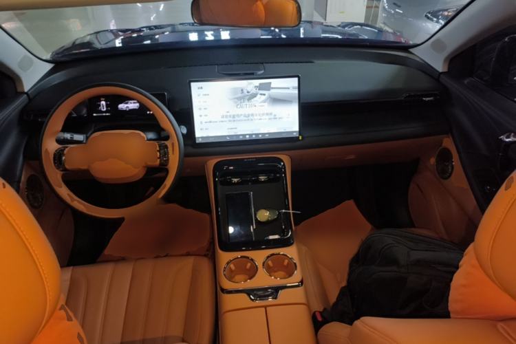 Used AION V 2026 Model Aion Tyrannosaurus Family Edition 650 Zhihao Edition Center Console