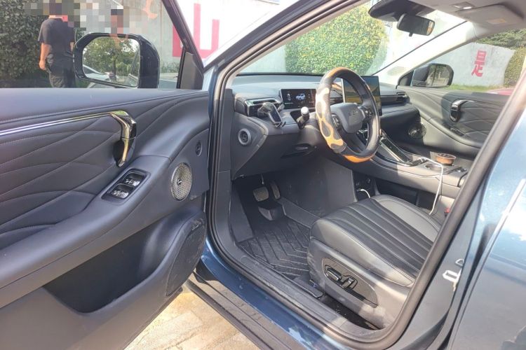 Used AION V 2026 Model Aion Tyrannosaurus Family Edition 650 Zhihao Edition Driver Seat
